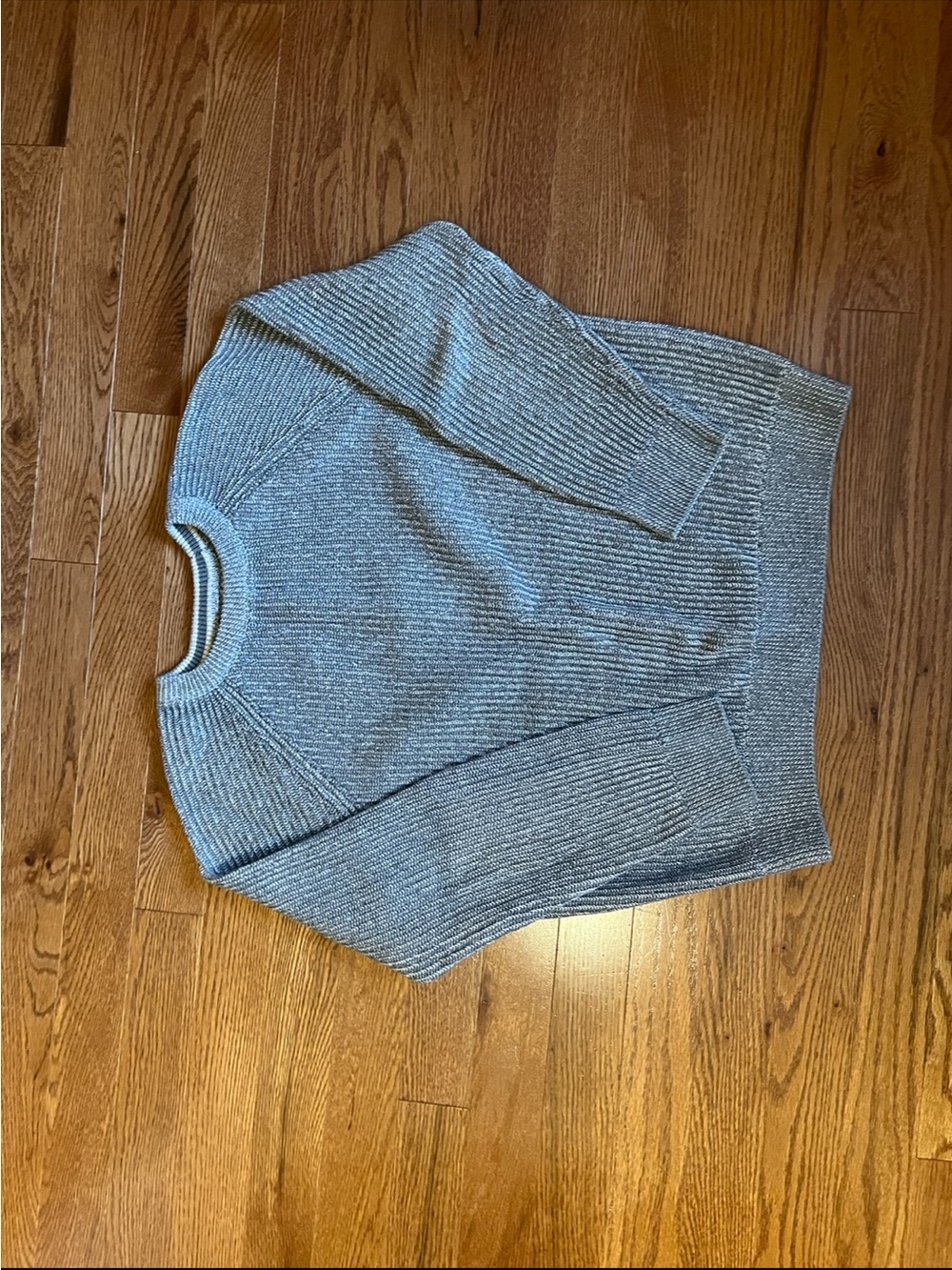 Denver Hayes Light Gray Ribbed Crew Neck Sweater